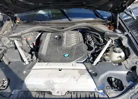 2022 BMW X3 M40I z USA, uszkodzony, nr VIN 5UX83DP02N9K07112